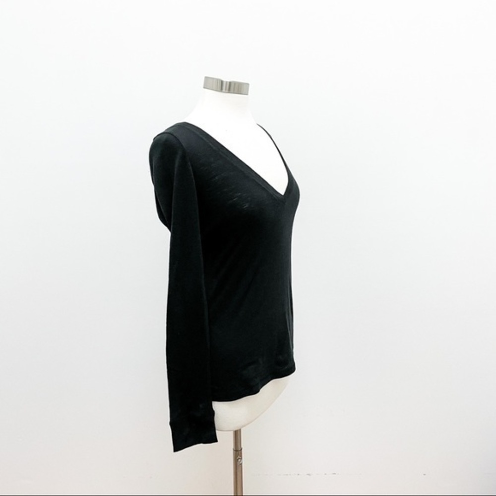 Line & Dot / Revolve Long Sleeve V Neck Tee - NWT - Picture 5 of 6